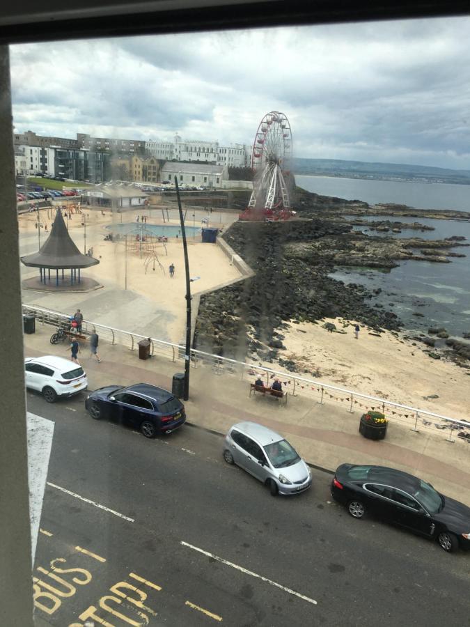 On The Prom Portstewart Exterior foto